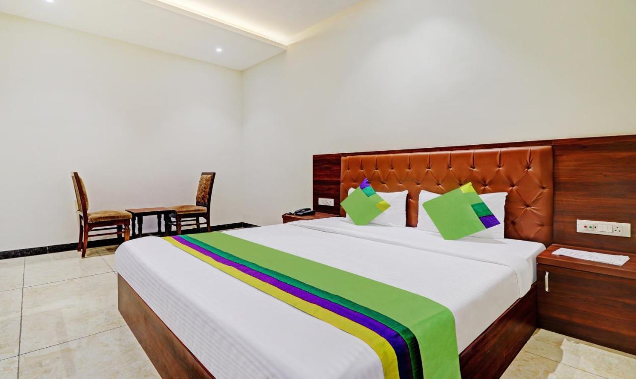 Treebo Trend Gt Palace Fatehabad Road Hotel Agra  Luaran gambar